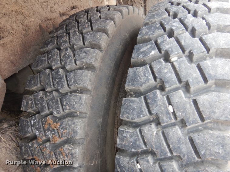 image for item KJ9588 1984 Am General M923  brush fire truck