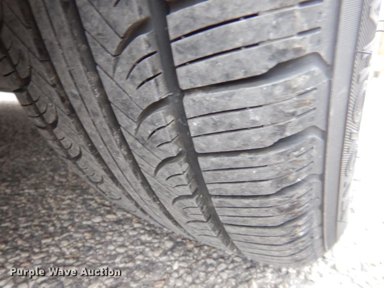 image for item LJ9839 2015 Chrysler 200