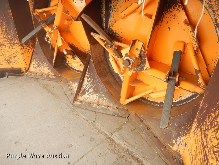 image for item MX9875 Fair Snocrete 842SI snow blower