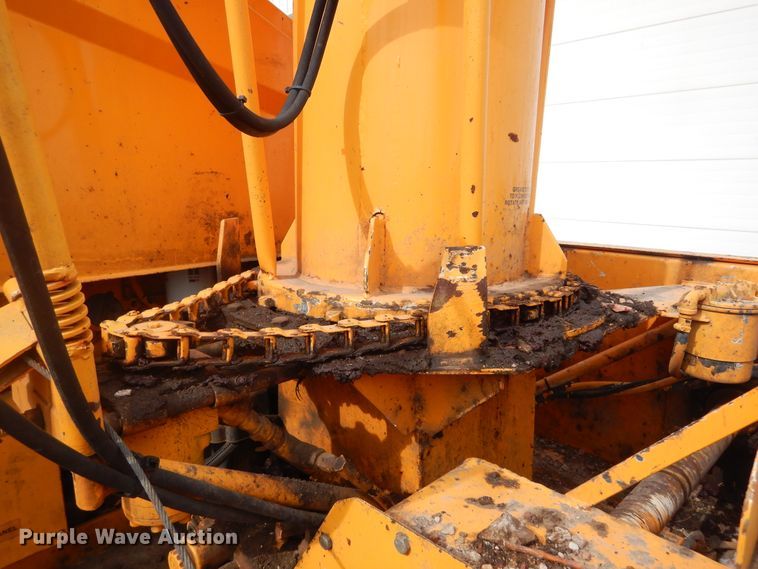 image for item MX9875 Fair Snocrete 842SI snow blower