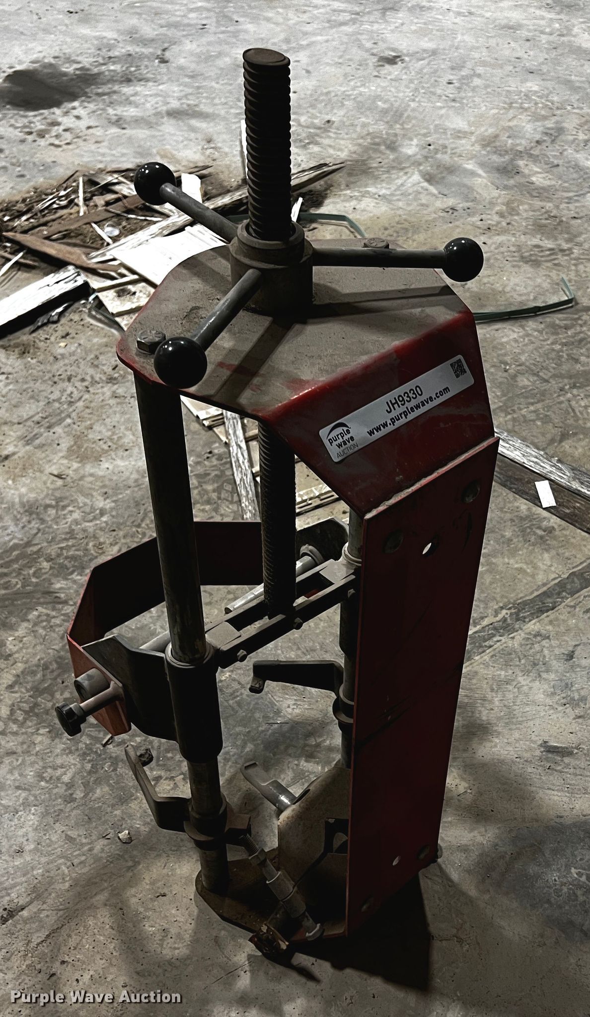 Branick Industries spring compressor in Parsons, KS Item JH9330 sold