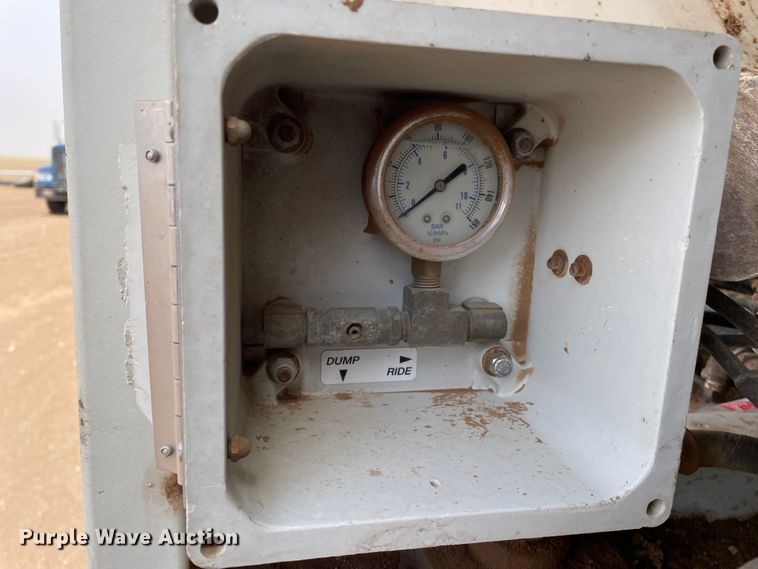 image for item DJ5022 2009 Trinity  live bottom trailer