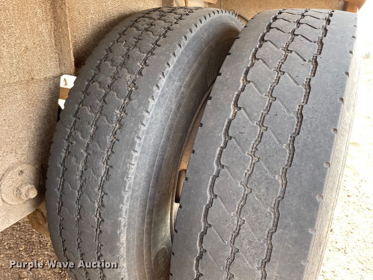 image for item DJ5022 2009 Trinity  live bottom trailer