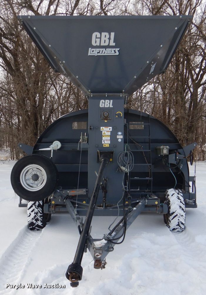 image for item DJ6103 Loftness GBL  grain bagger