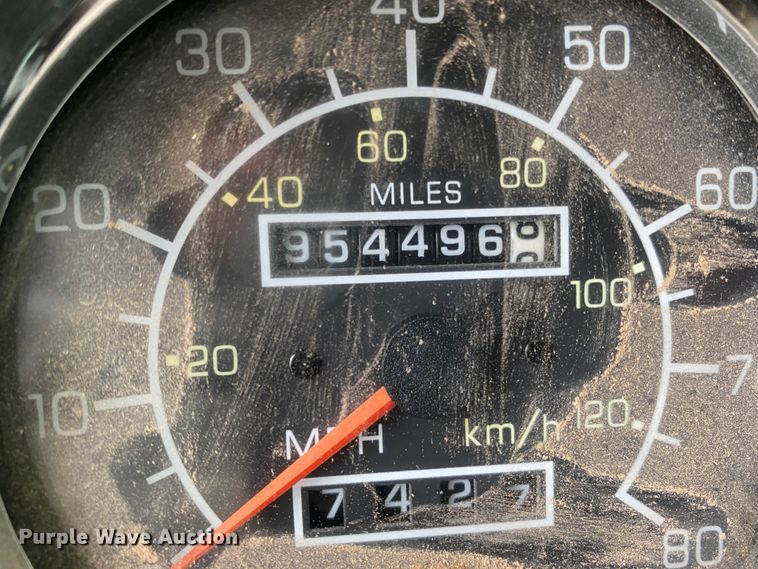 image for item DJ7590 2001 Kenworth T600  semi truck