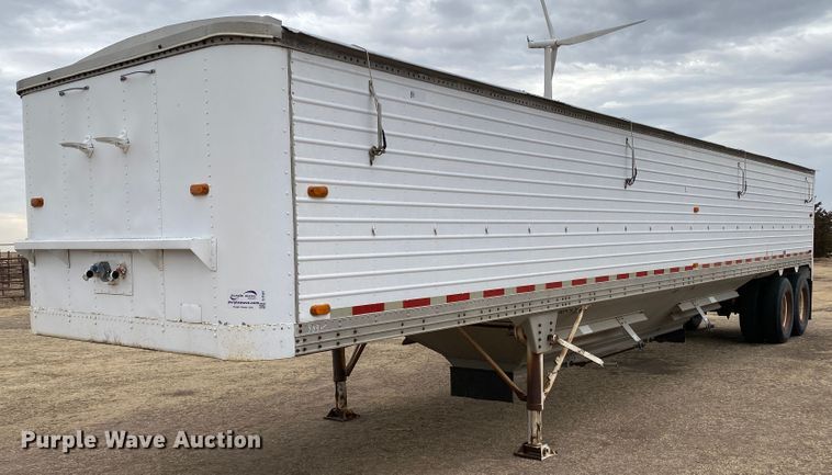 image for item DJ7591 1982 Timpte  grain trailer