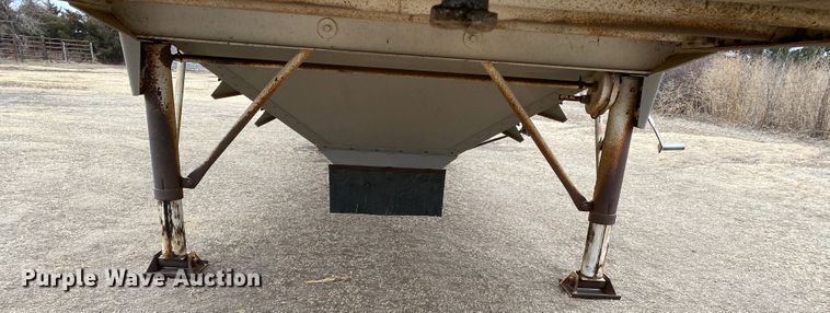 image for item DJ7591 1982 Timpte  grain trailer