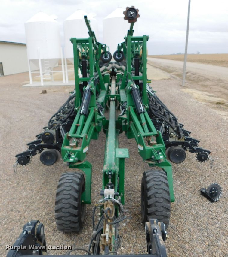 image for item DJ7629 2013 Great Plains YP2425A-2430  no-till planter