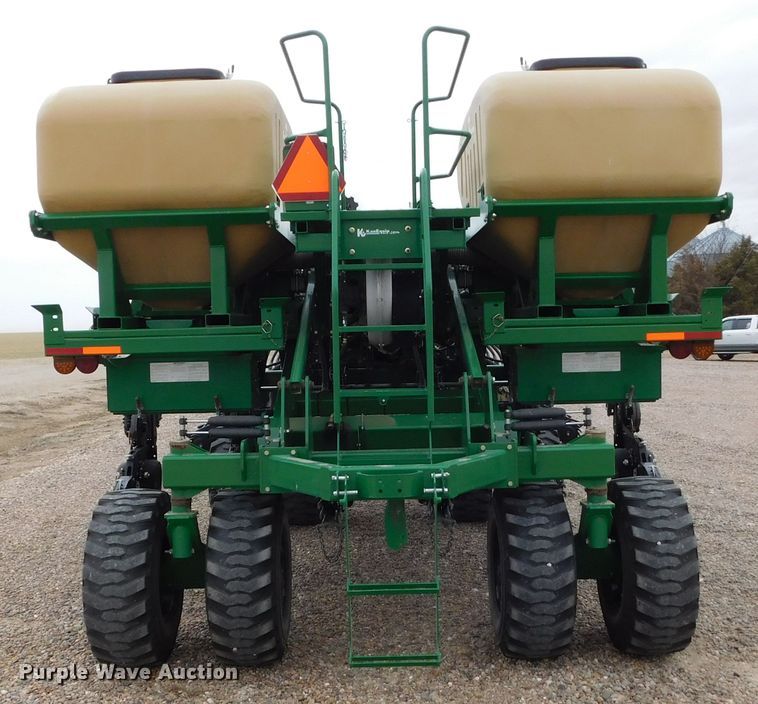 image for item DJ7629 2013 Great Plains YP2425A-2430  no-till planter