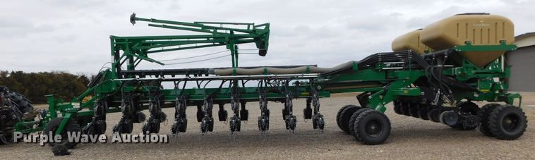 image for item DJ7629 2013 Great Plains YP2425A-2430  no-till planter