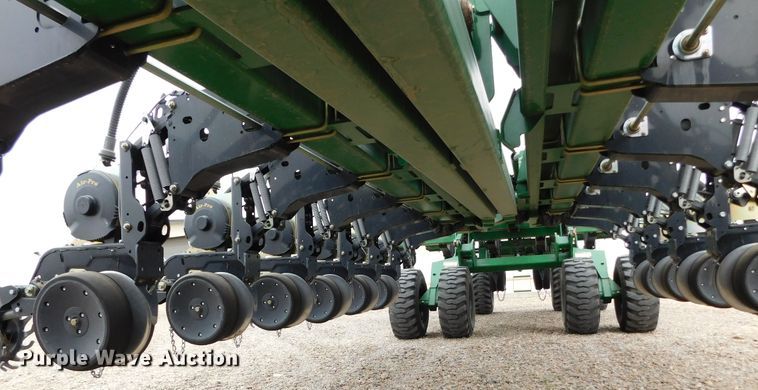 image for item DJ7629 2013 Great Plains YP2425A-2430  no-till planter