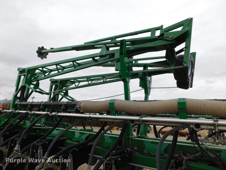 image for item DJ7629 2013 Great Plains YP2425A-2430  no-till planter