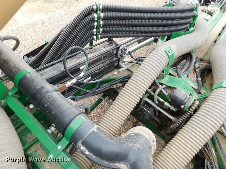 image for item DJ7629 2013 Great Plains YP2425A-2430  no-till planter