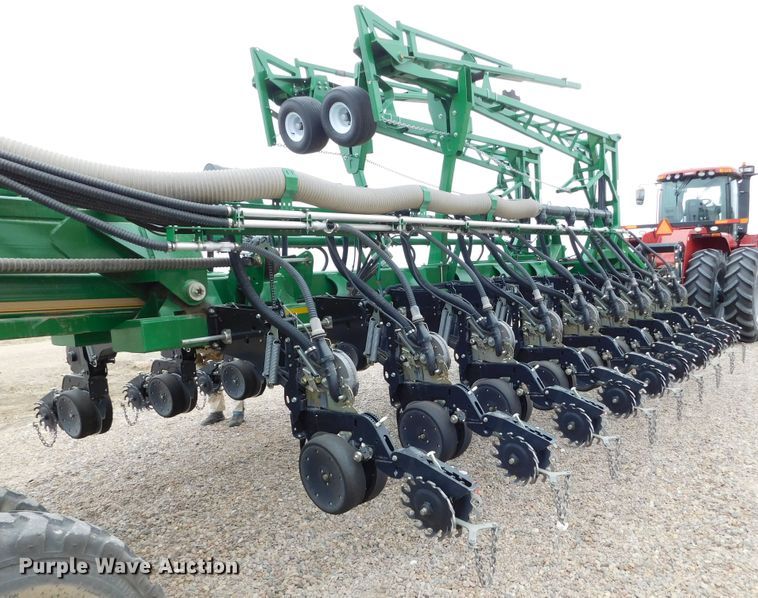 image for item DJ7629 2013 Great Plains YP2425A-2430  no-till planter