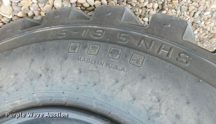 image for item DJ7629 2013 Great Plains YP2425A-2430  no-till planter