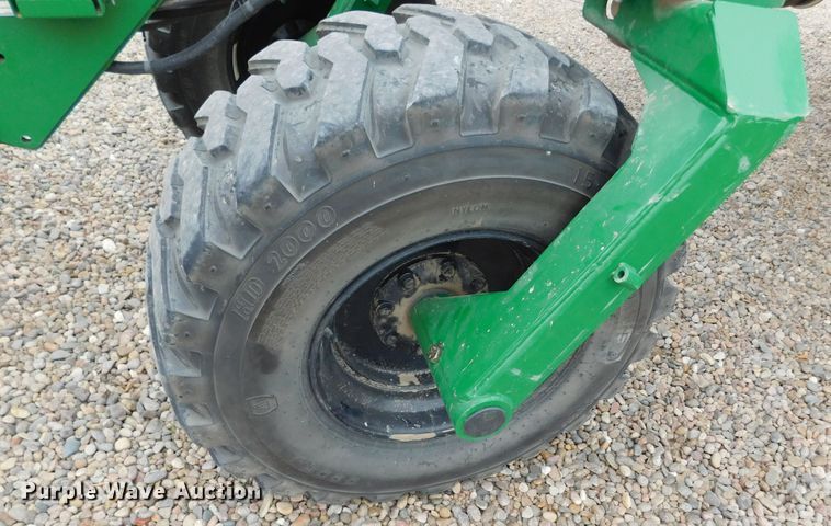 image for item DJ7629 2013 Great Plains YP2425A-2430  no-till planter