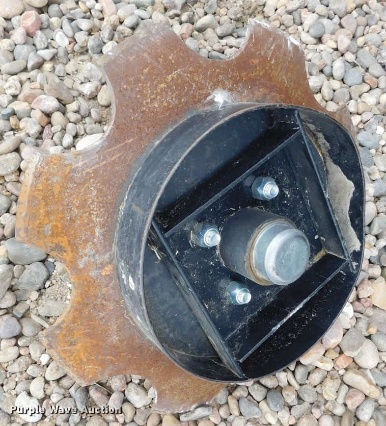 image for item DJ7629 2013 Great Plains YP2425A-2430  no-till planter