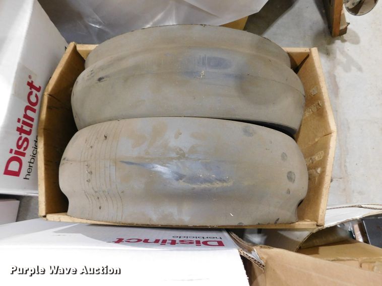 image for item DJ7629 2013 Great Plains YP2425A-2430  no-till planter