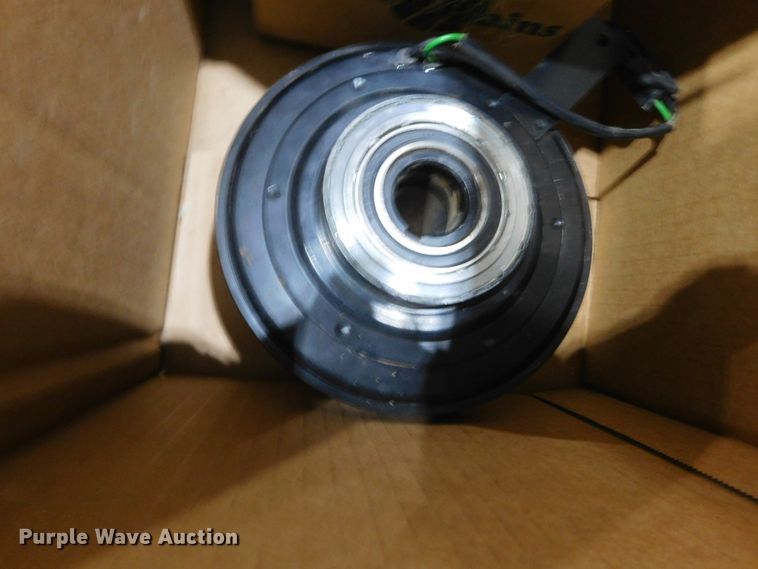 image for item DJ7629 2013 Great Plains YP2425A-2430  no-till planter