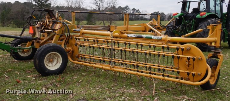 image for item DK0238 Vermeer R2300  hay rake