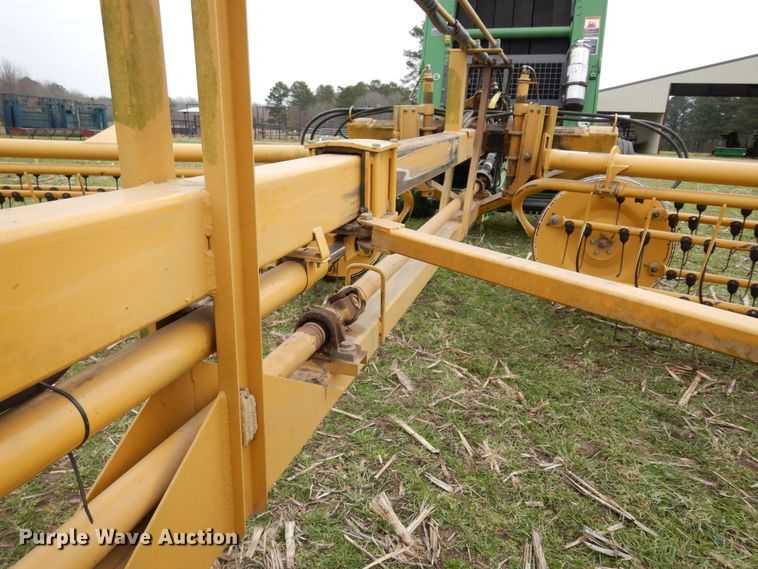 image for item DK0238 Vermeer R2300  hay rake