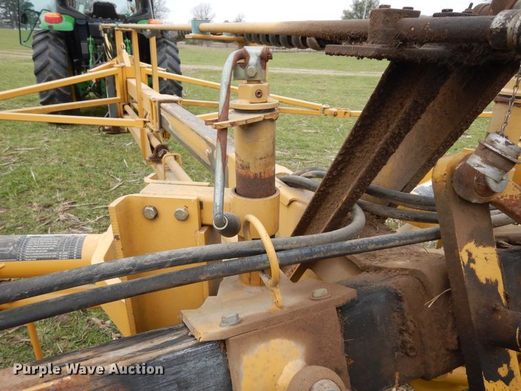 image for item DK0238 Vermeer R2300  hay rake