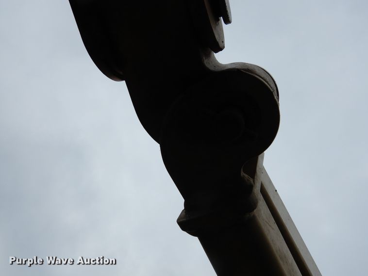 image for item DK0238 Vermeer R2300  hay rake