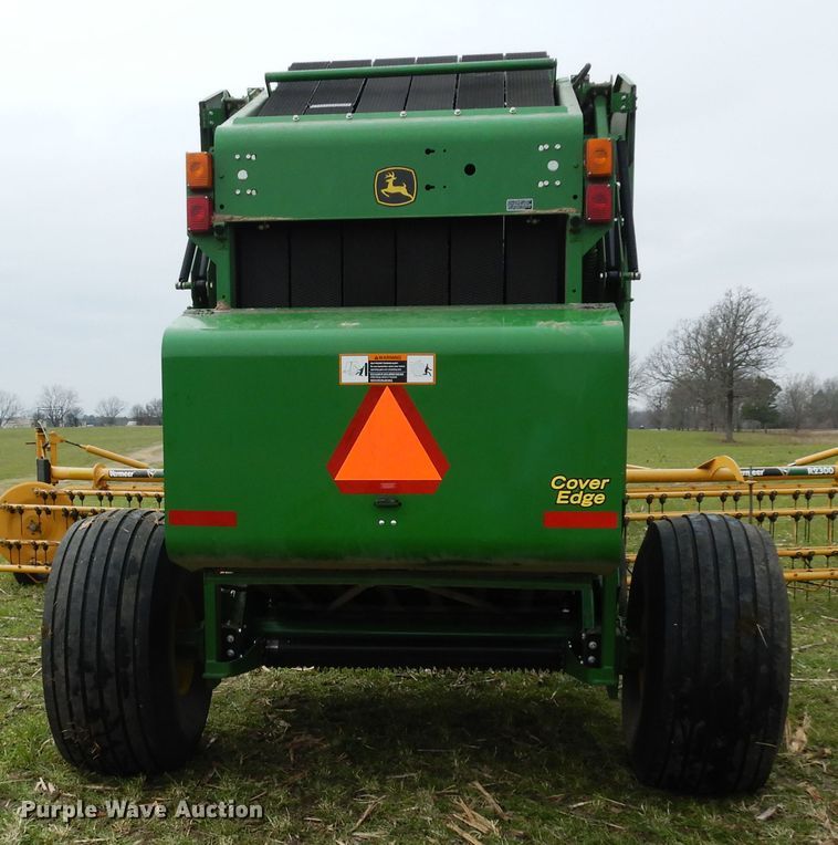 image for item DK0239 2015 John Deere 469  Silage Special round baler
