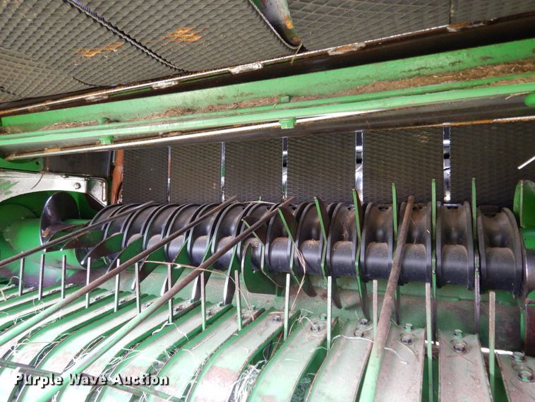 image for item DK0239 2015 John Deere 469  Silage Special round baler