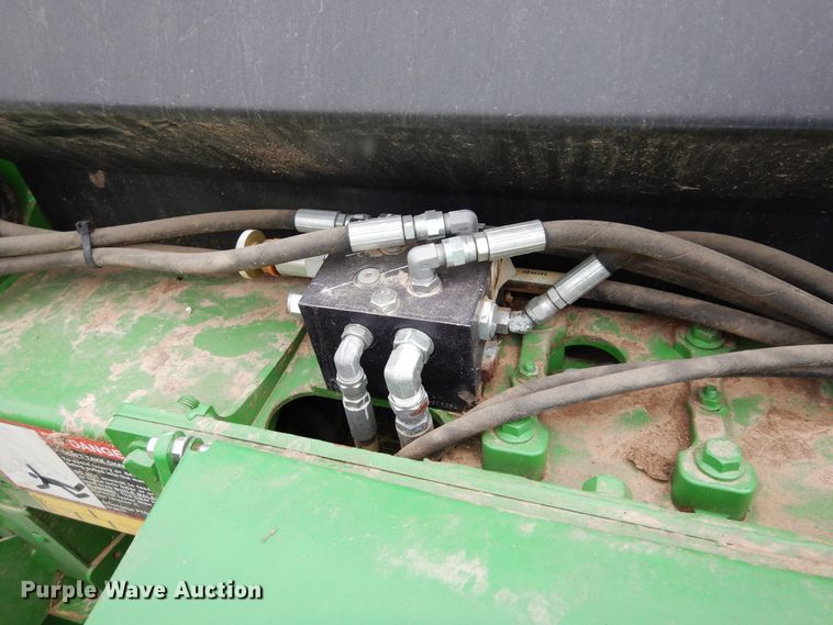 image for item DK0239 2015 John Deere 469  Silage Special round baler