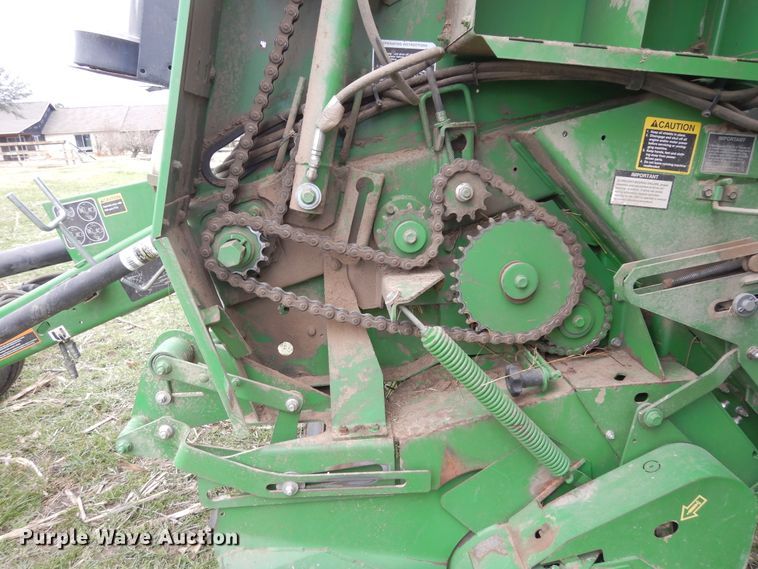 image for item DK0239 2015 John Deere 469  Silage Special round baler