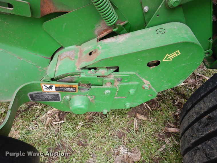 image for item DK0239 2015 John Deere 469  Silage Special round baler