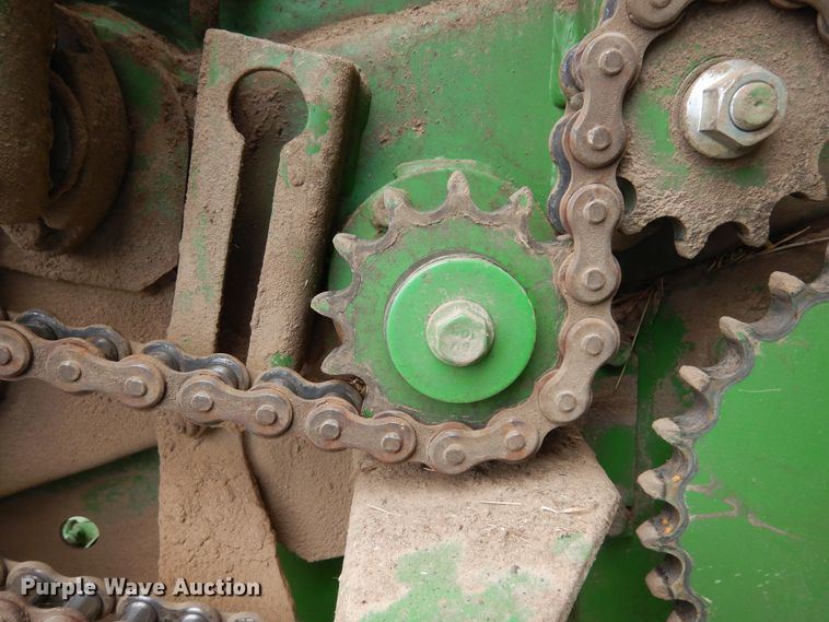 image for item DK0239 2015 John Deere 469  Silage Special round baler