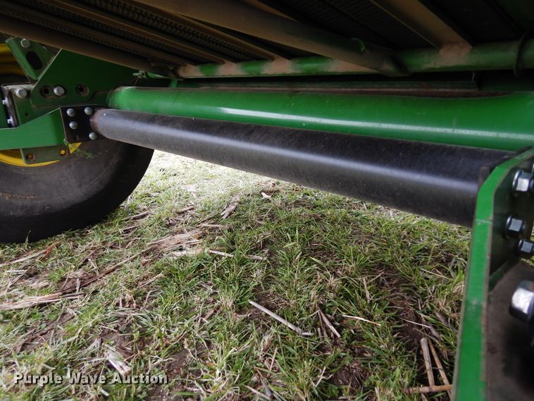 image for item DK0239 2015 John Deere 469  Silage Special round baler