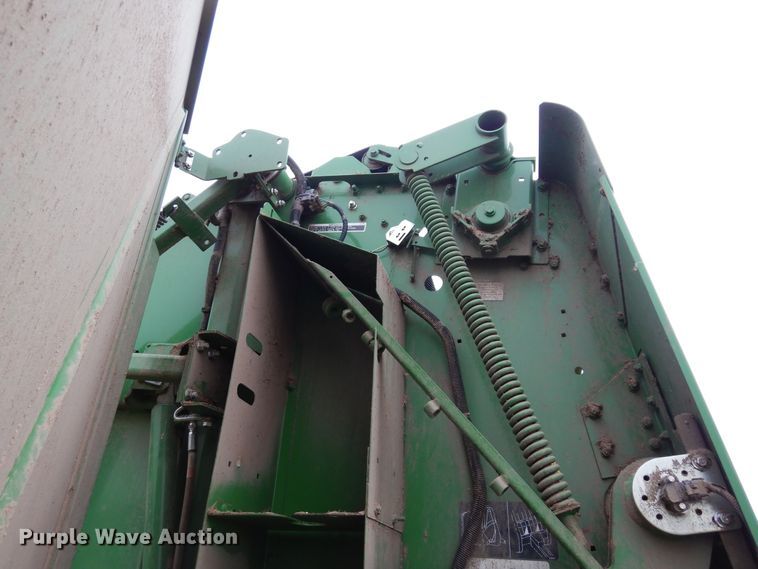 image for item DK0239 2015 John Deere 469  Silage Special round baler