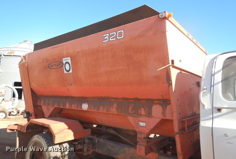 image for item DK4331 1982 Chevrolet C50  feed mixer truck