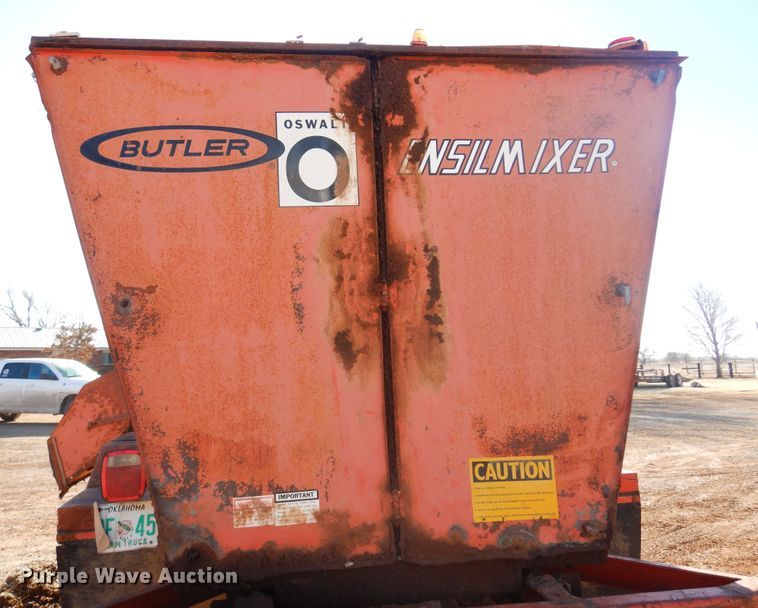 image for item DK4331 1982 Chevrolet C50  feed mixer truck