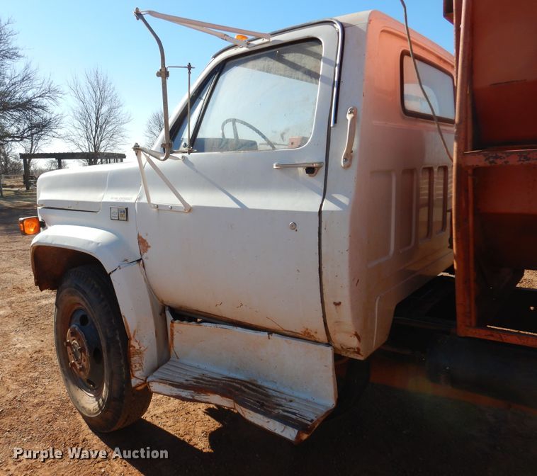 image for item DK4331 1982 Chevrolet C50  feed mixer truck