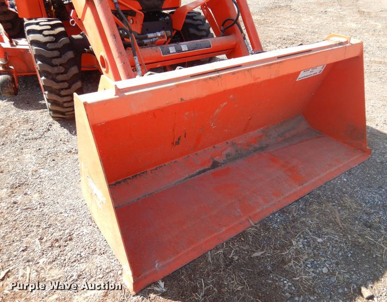 image for item DK4333 2017 Kubota B2650  MFWD tractor