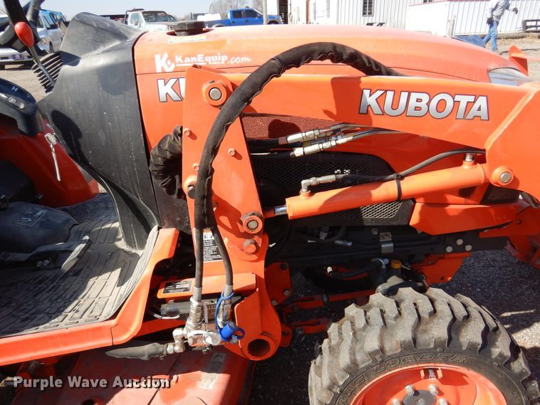 image for item DK4333 2017 Kubota B2650  MFWD tractor