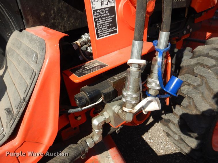 image for item DK4333 2017 Kubota B2650  MFWD tractor