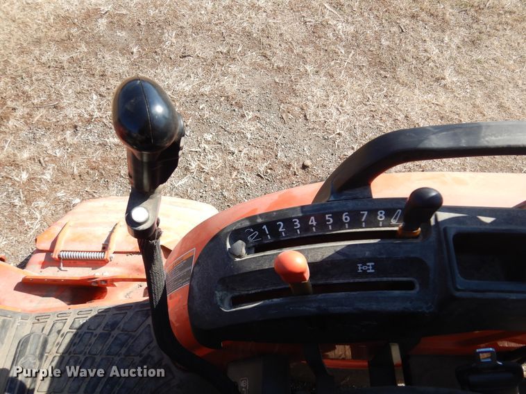 image for item DK4333 2017 Kubota B2650  MFWD tractor