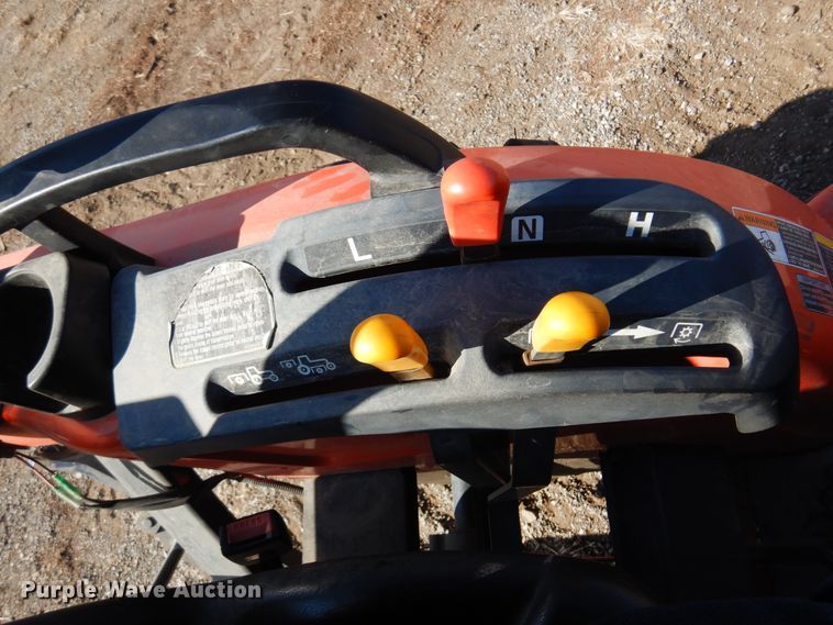 image for item DK4333 2017 Kubota B2650  MFWD tractor