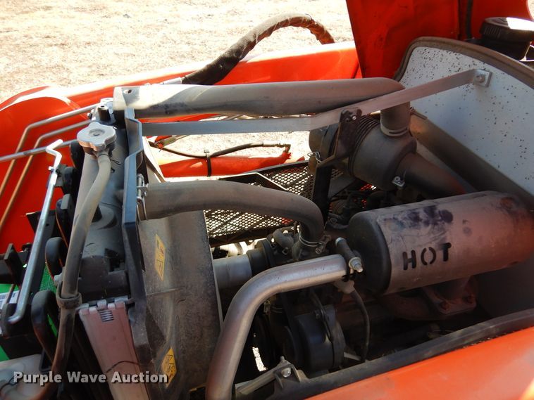 image for item DK4333 2017 Kubota B2650  MFWD tractor