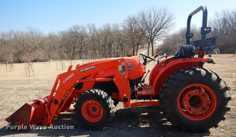 image for item DK4334 2019 Kubota MX5200D  MFWD tractor