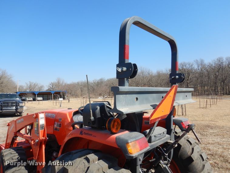 image for item DK4334 2019 Kubota MX5200D  MFWD tractor