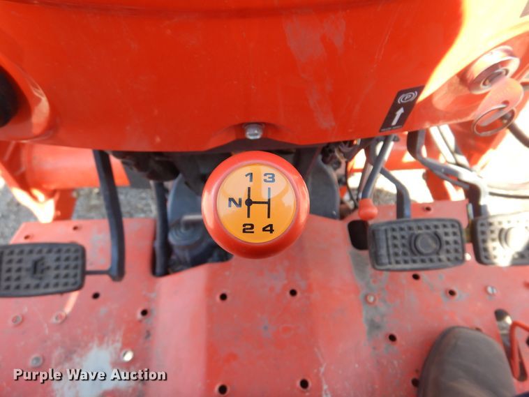 image for item DK4334 2019 Kubota MX5200D  MFWD tractor