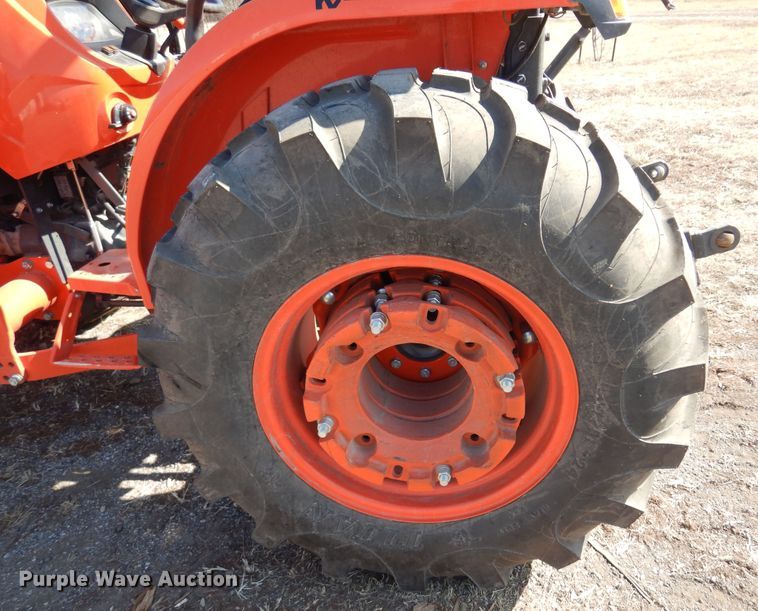 image for item DK4334 2019 Kubota MX5200D  MFWD tractor