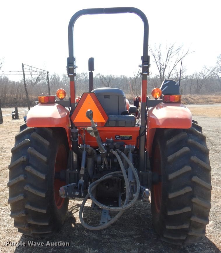 image for item DK4335 2016 Kubota M6060D  MFWD tractor