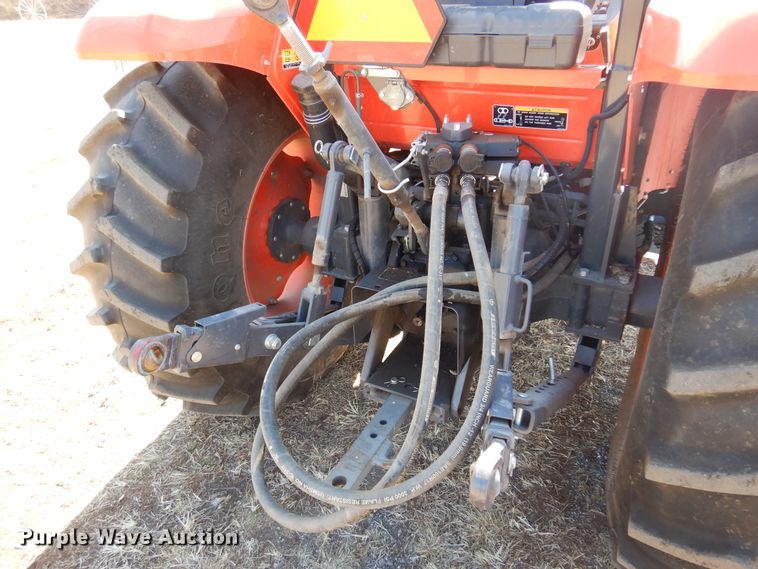 image for item DK4335 2016 Kubota M6060D  MFWD tractor